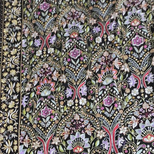 Women Kashmiri shawl